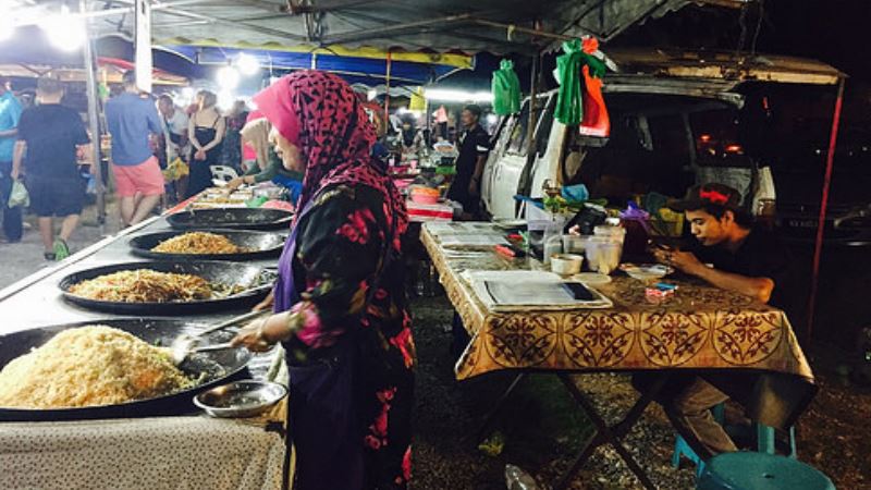 Kedawang Tuesday Night Market