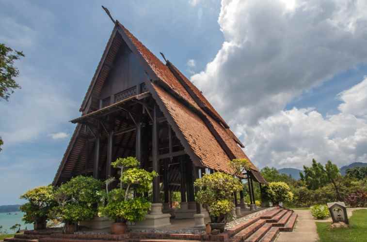 Taman Legenda (Legend Park) | LANGKAWI HOT SPOT